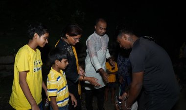 Food Distribution Drive in Kashi on Vijaya Dashami Led by Poet Sudip Chandra Halder  Highlights Message of Social Equity